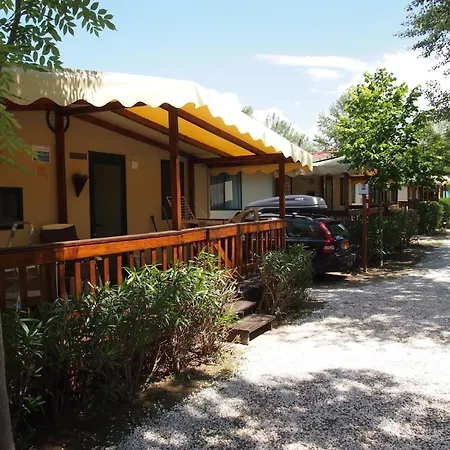 Apartment Mobilheim Am Meer In Der Toskana In Der Naehe Von Pisa, Lucca *